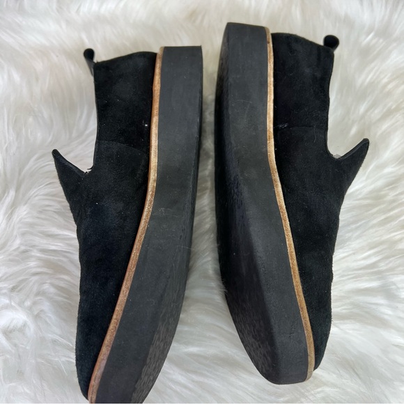 Vince Black Suede Crepe Sole Slip-On Loafers, 8 - Picture 11 of 11